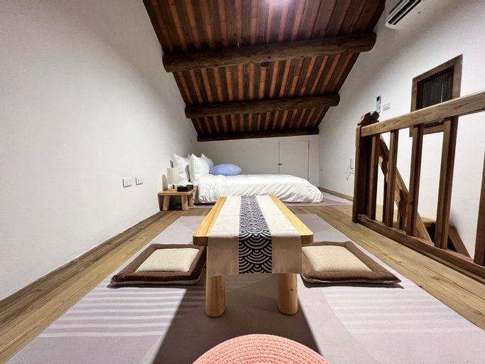Bedroom 13