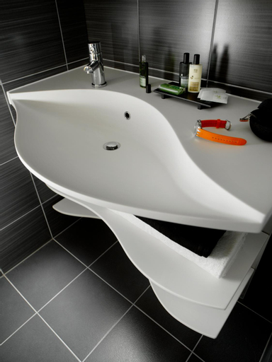 Bathroom 14