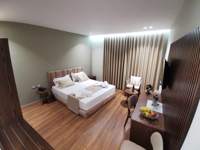 Bedroom 2, WHITE CROWN HOTEL, Tiranës