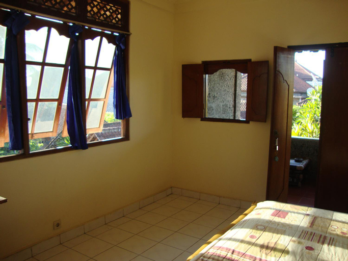 Bedroom 12
