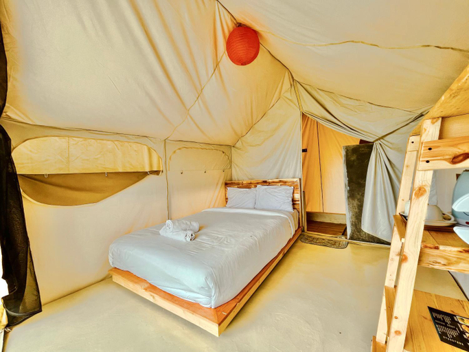 Bedroom 14