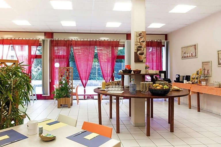Others, Minotel Le Cedre, Aigle