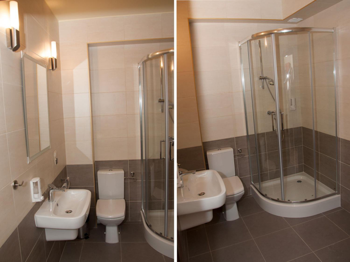Bathroom, Zajazd Antresola, Kielce