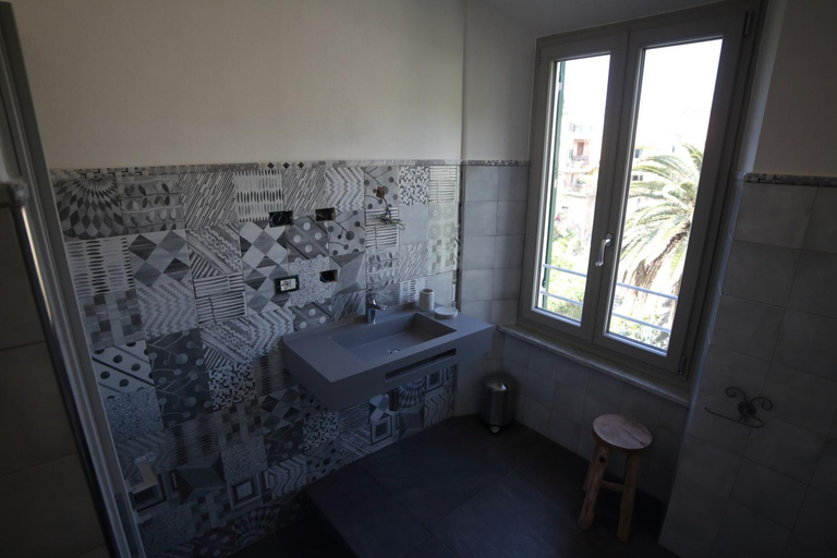 Bathroom 8