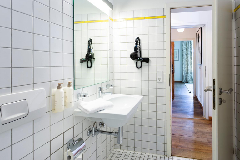 Bathroom 5, Gut Sonnenhausen, Ebersberg