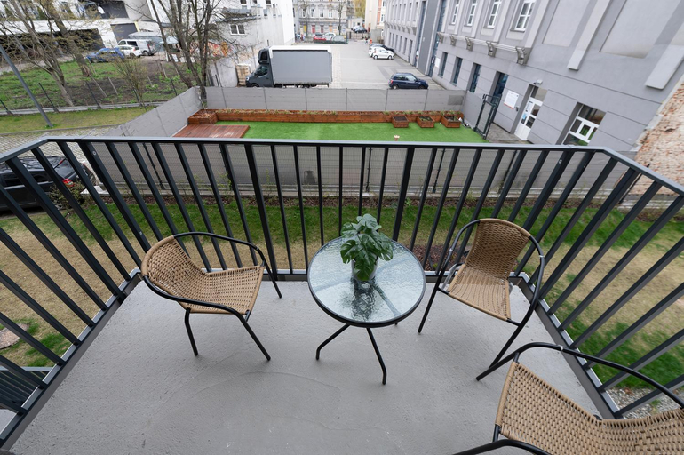 Exterior & Views 4, Luxury in City -3- Studio Bright & Secure Free Parking, Łódź