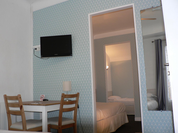 Bedroom 23