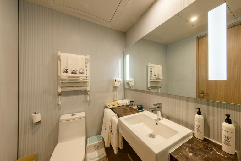 Bathroom, Wanda YUE Changbaishan, Baishan