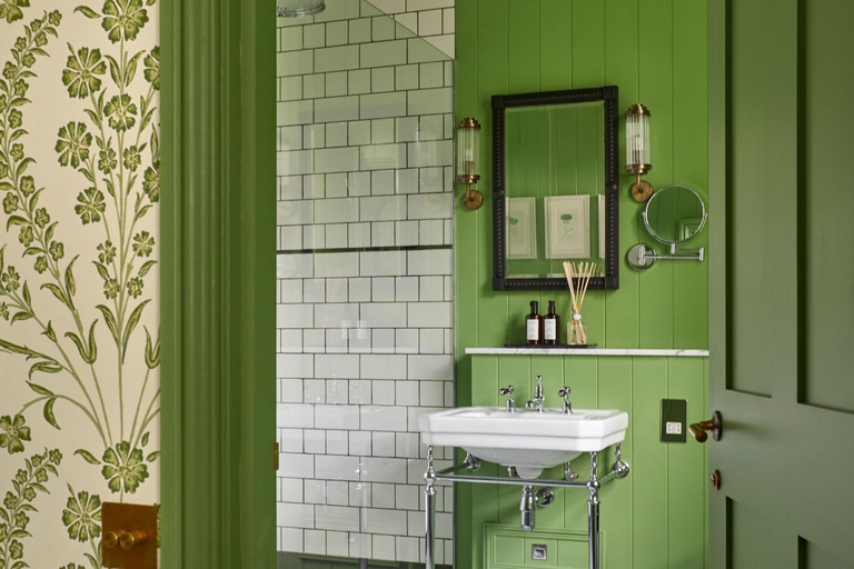 Bathroom, Leonardslee House at Leonardslee Lakes & Gardens, West Sussex