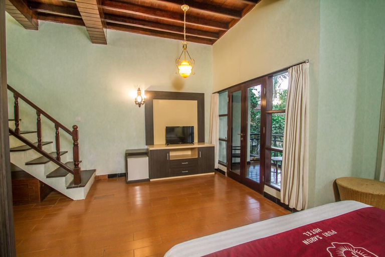 Bedroom 9