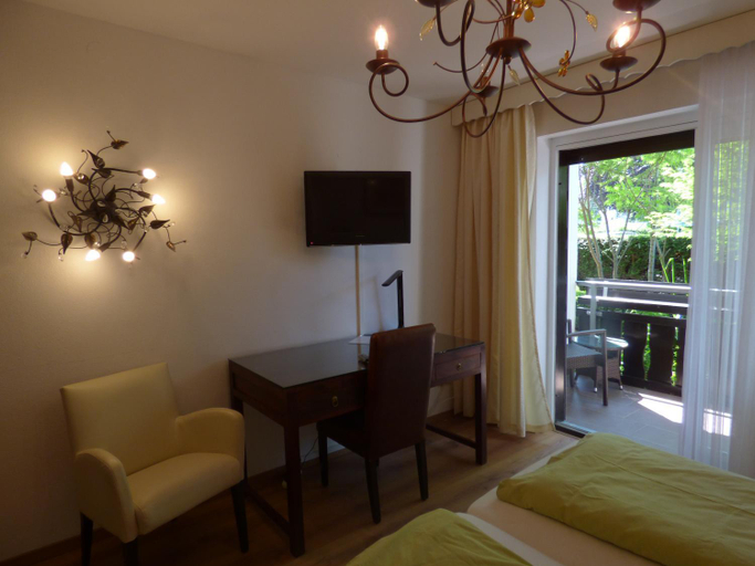 Bedroom, Hotel Engelhof, Starnberg