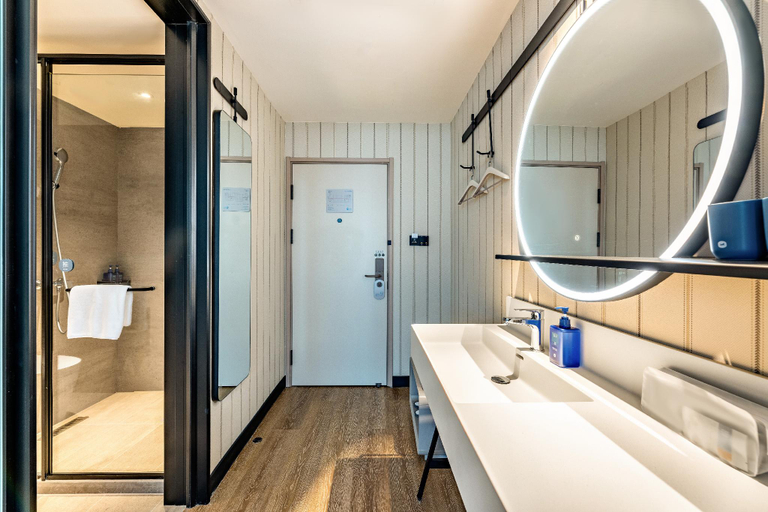 Bathroom 3, Hanting Hotel Cangzhou Yongji Road Garden Expo Park, Cangzhou