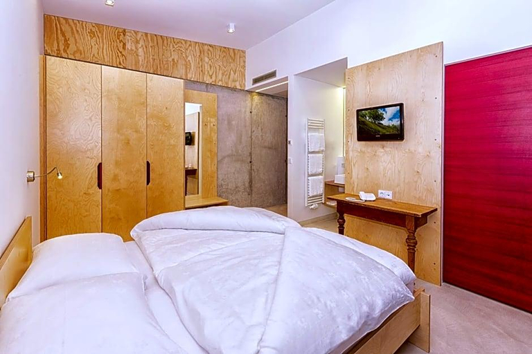 Bedroom 4, Kleinkunst Hotel, Bolzano