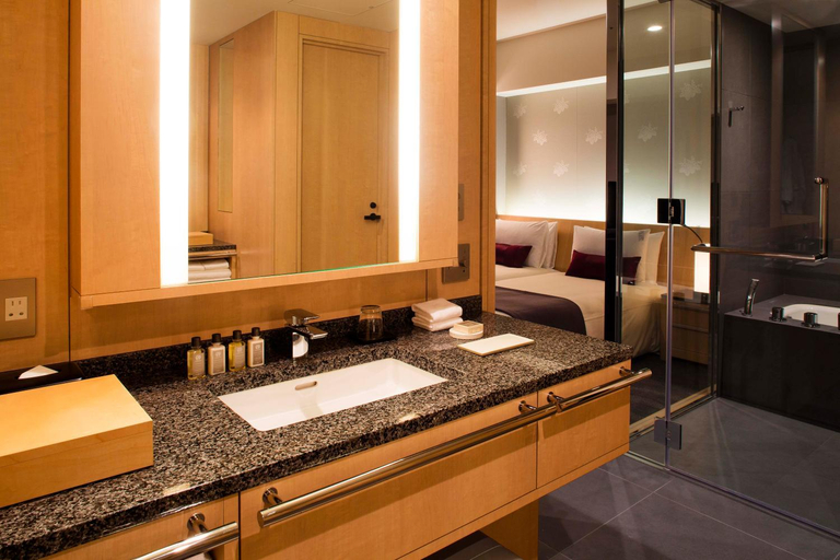 Bathroom 17