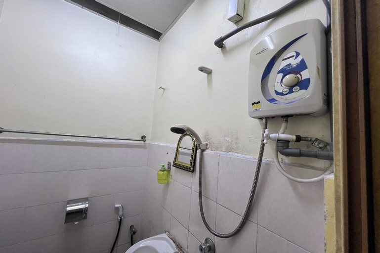 Bathroom 3