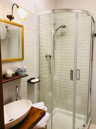 Bathroom 4, Hotel Borgo Antico, Ancona