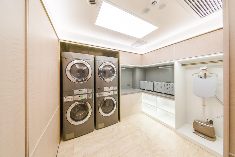 Bathroom, Hanting Hotel Xiangyang Wolong Avenue Greenland Splendid City, Xiangfan