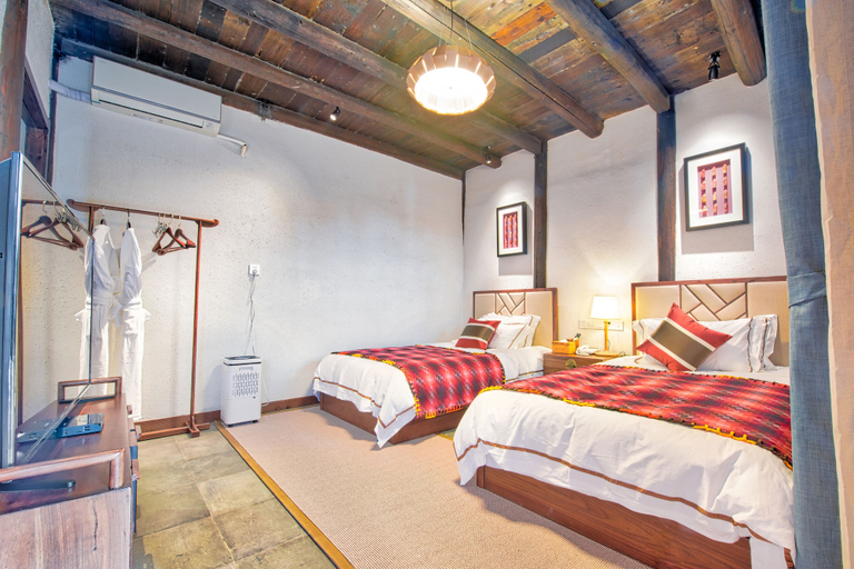 Bedroom 2, ESGBihu Digital Nomad Cowork Colive Hub, Lishui