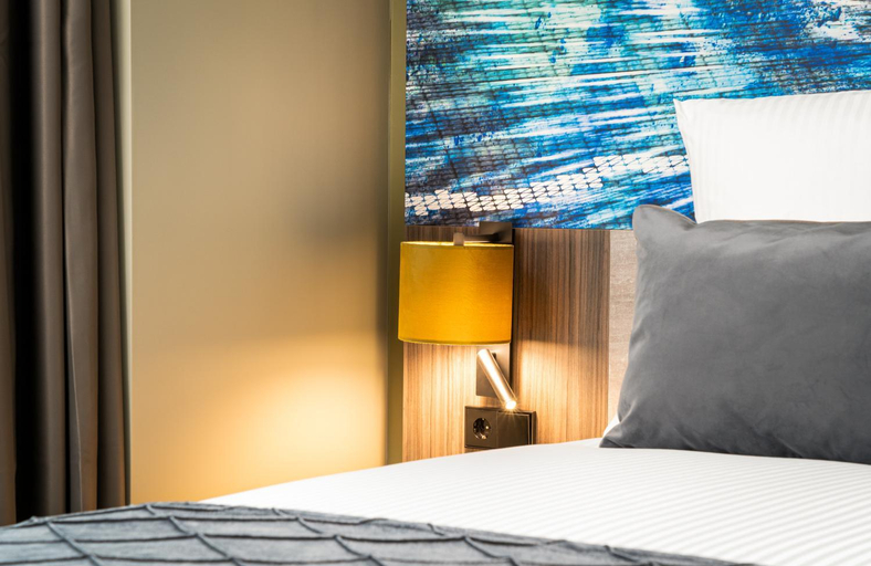 Bedroom 8