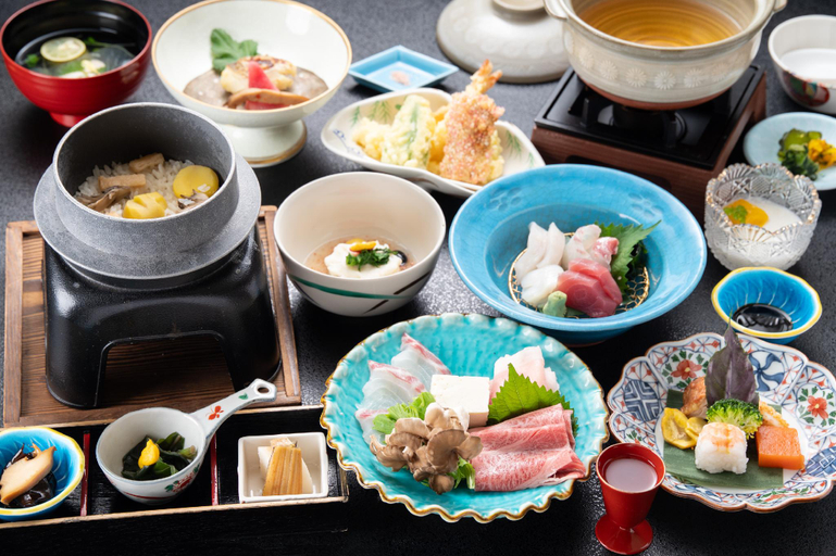 Food & Drinks 5, Hizenya Annex Daishizen, Hita
