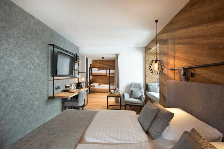 Bedroom 10