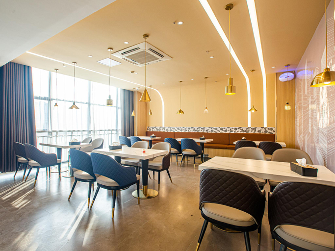 Others 2, Starway Hotel Kuitun West Park, Ili Kazakh
