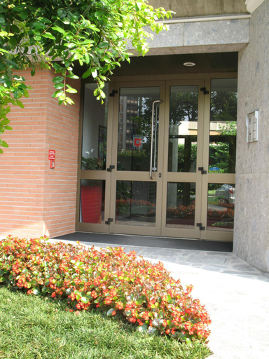 Others 4, Residence Le Corti, Milano