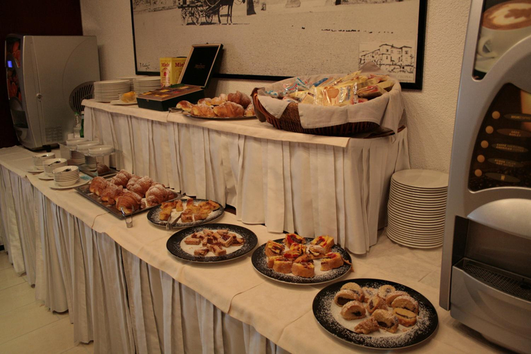 Food & Drinks 5, Hotel Sileoni, Livorno