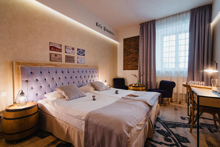 Bedroom 9