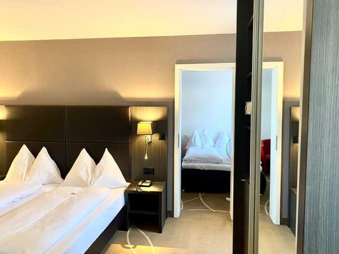 Bedroom 10