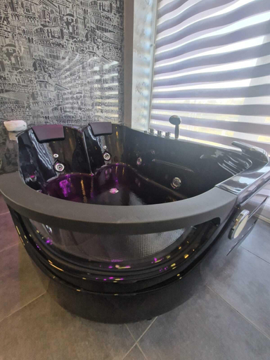Bathroom 5, Living, Napoli