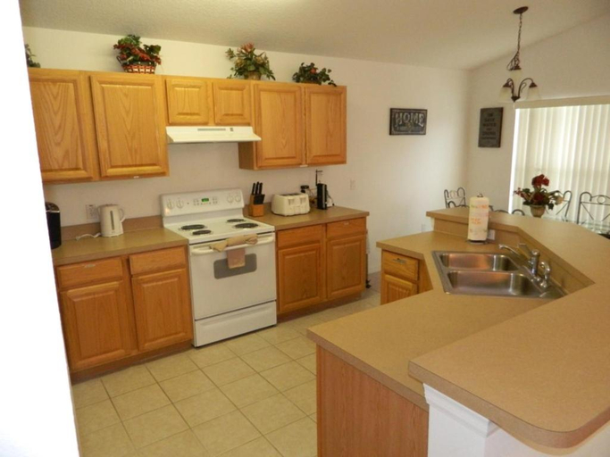 Others 5, 521 Kildrummy Drive Villa #56338, Polk