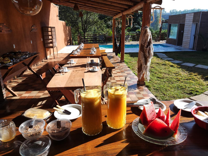 Food & Drinks 5, Pousada Pato Mergulhao, Vargem Bonita