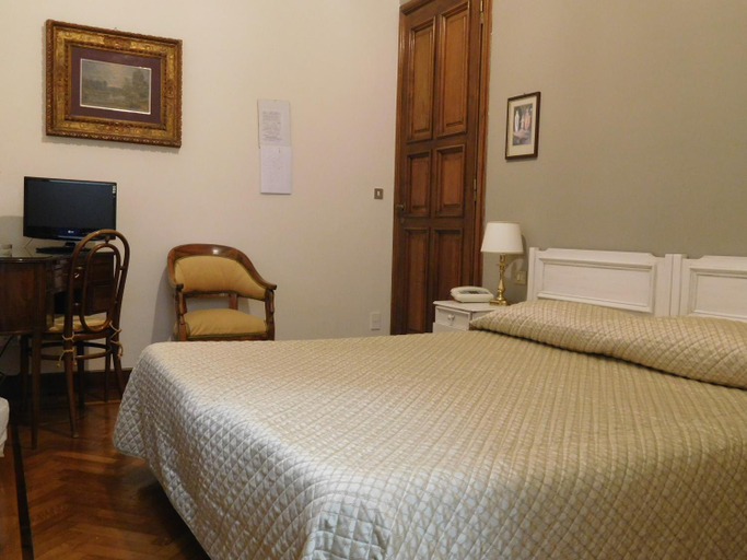 Bedroom 12