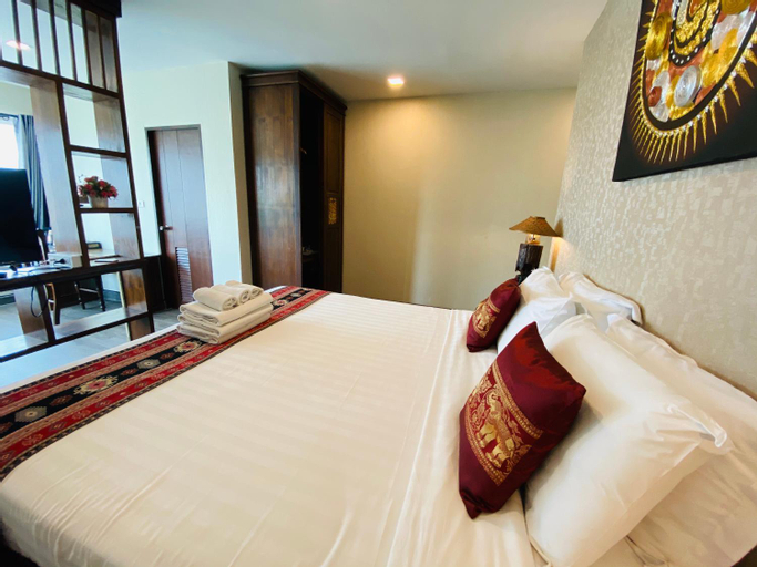 Bedroom 6