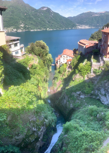 Others 4, Reginaldo's home, Como