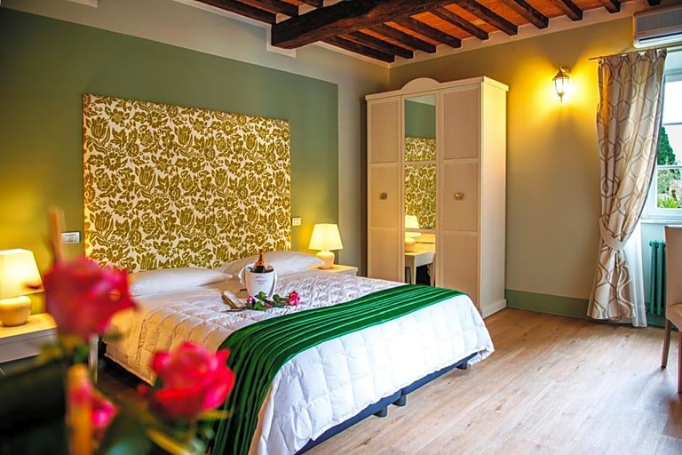 Bedroom 4, Cortona Resort Spa, Arezzo
