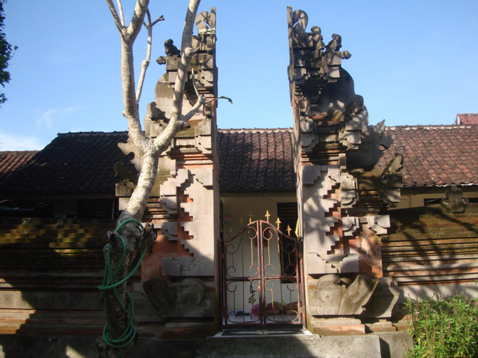 Exterior & Views 1, Gusti Homestay, Gianyar