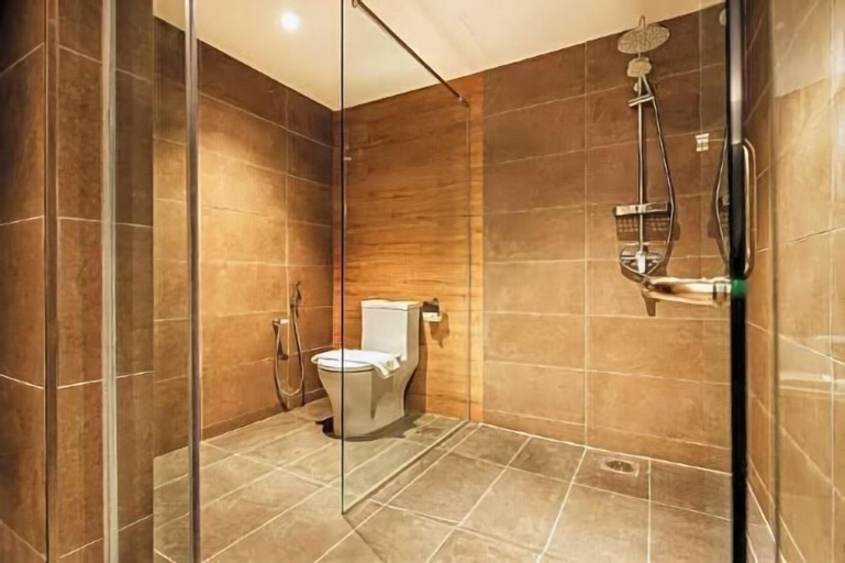 Bathroom 26