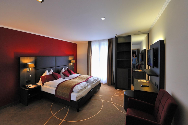 Bedroom 6