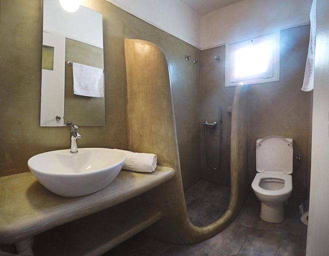 Bathroom 2, Sitia Oceanides Apartments, Crete