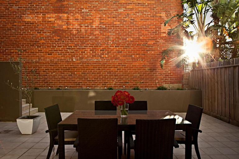 Food & Drinks 5, Brighton Bay Apartments, Melbourne