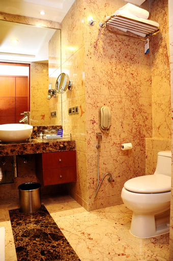 Bathroom 5
