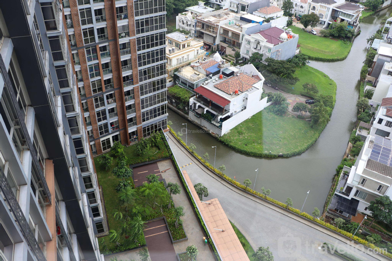 Minimalist & Comfort 1BR at Gold Coast By Travelio, North Jakarta