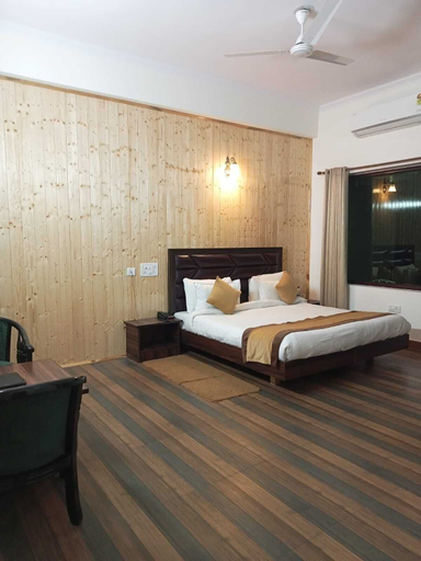 Bedroom 5, Pineland Chalets And Resort, Solan