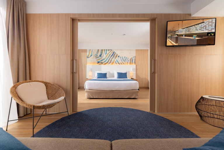 Bedroom 3, L'Azure Hotel 4* Sup, Girona