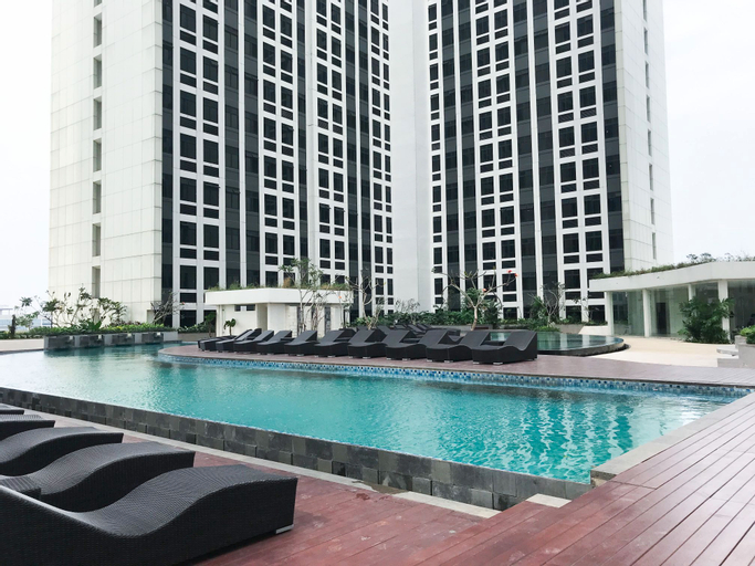 Exterior & Views 2, Comfy and Simply Design Studio at Pollux Chadstone Apartment By Travelio, Cikarang