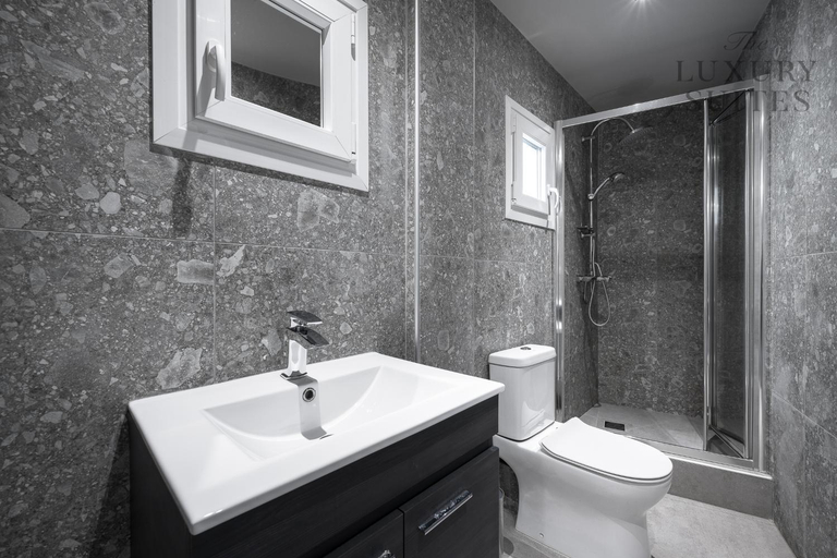 Others 4, Upper Floor, The Luxury Suites, Central Macedonia