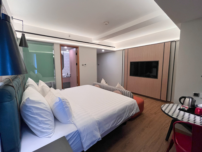Bedroom 16