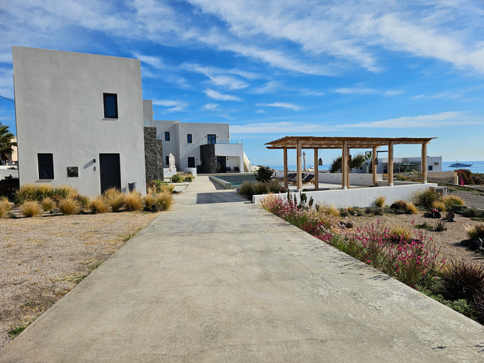 Exterior & Views 2, MyLithos Suites, South Aegean